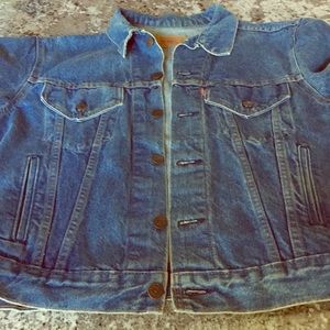 Levi's men's blue jean jacket